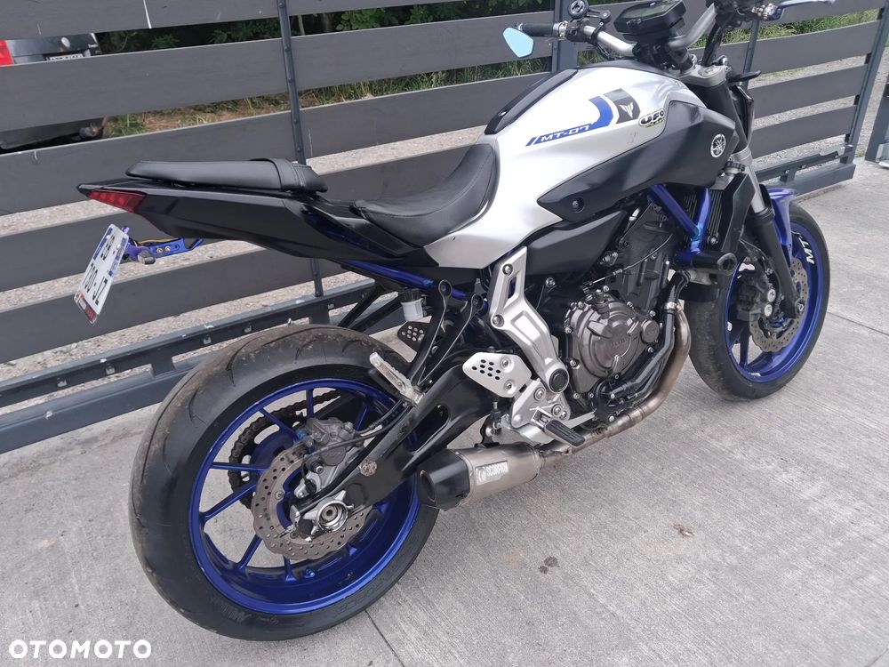 Yamaha MT - 6