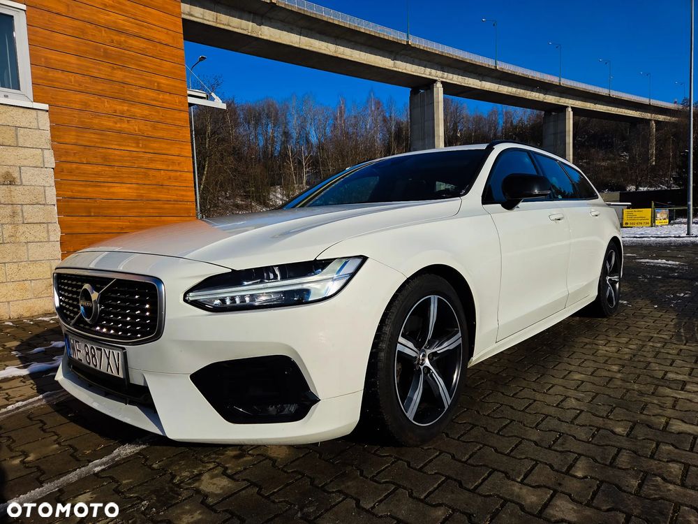Volvo V90 D4 SCR AWD R-Design - 5