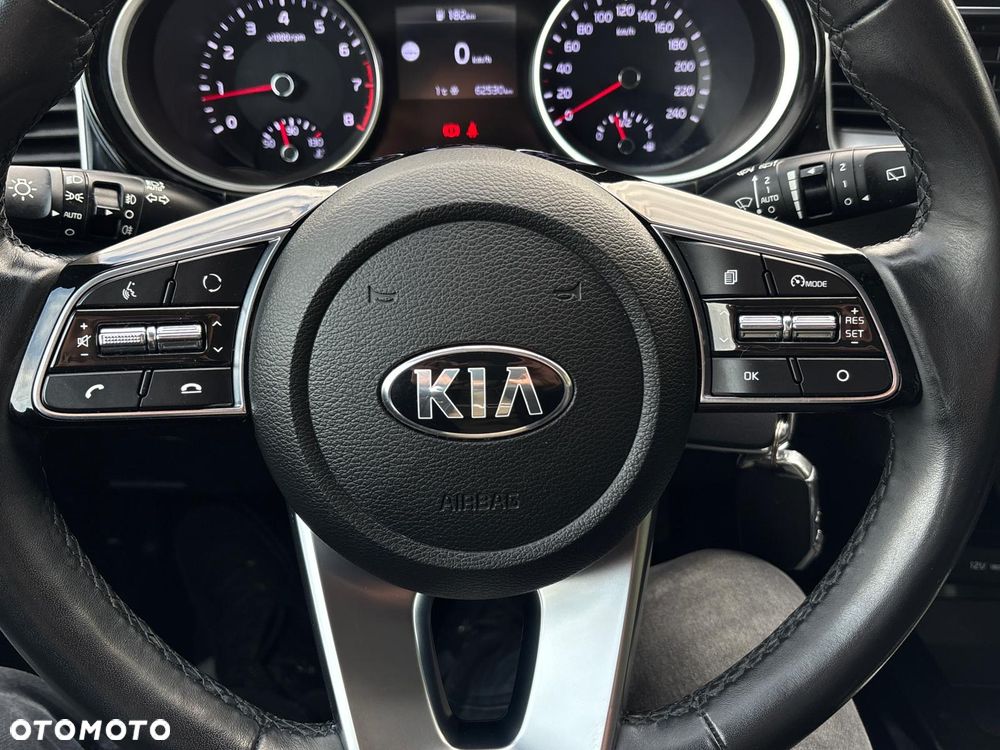 Kia Ceed 1.4 L Business Line - 14