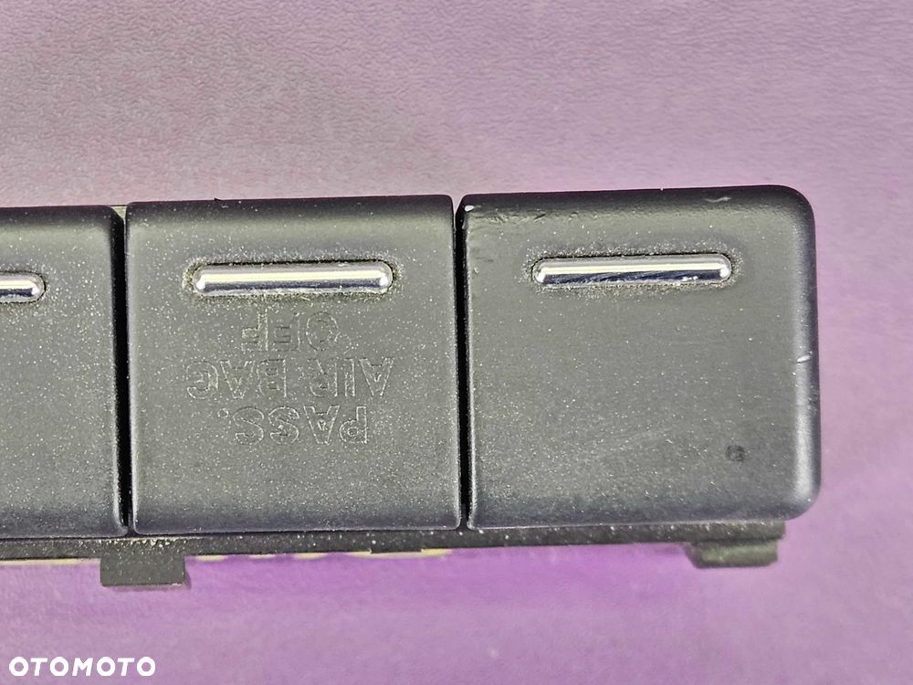 Panel Przycisk Włacznik Wyłącznik ESP Kontrolka Airbag Poduszek Zaślepka UK Angielskie Audi A4 B6 B7 - 10
