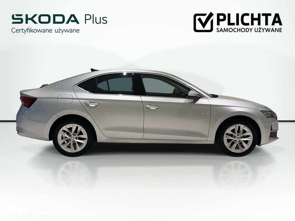 Skoda Octavia 2.0 TDI Selection DSG - 4