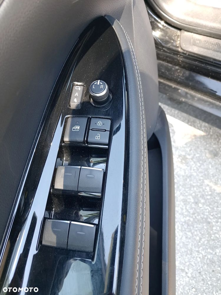 Toyota Mirai - 7