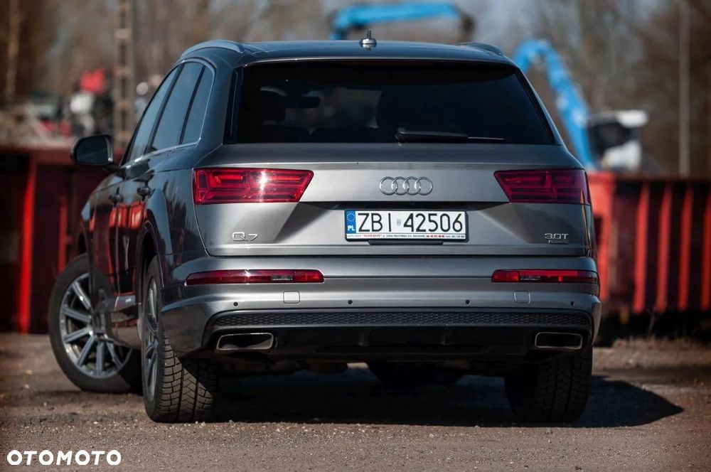 Audi Q7 3.0 TFSI Quattro Tiptronic - 4