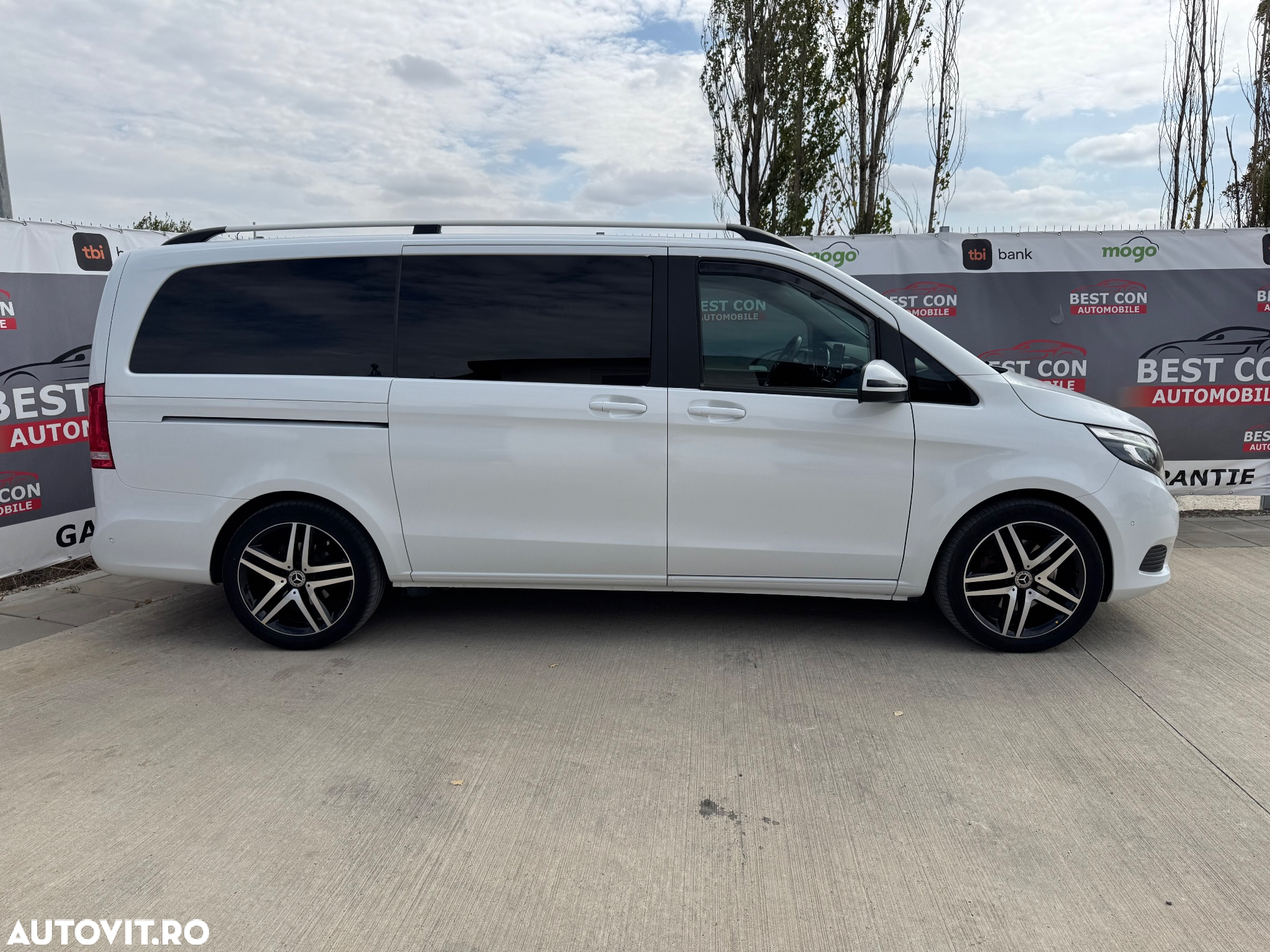 Mercedes-Benz V 250 (BlueTEC) d lang 7G-TRONIC - 17