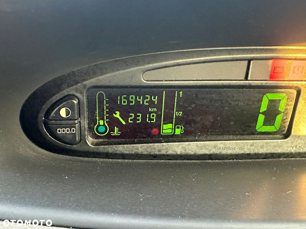 Citroën Xsara Picasso - 16