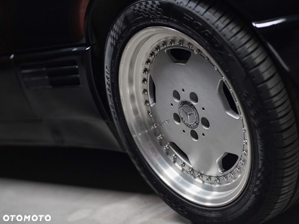 Mercedes-Benz SL - 10
