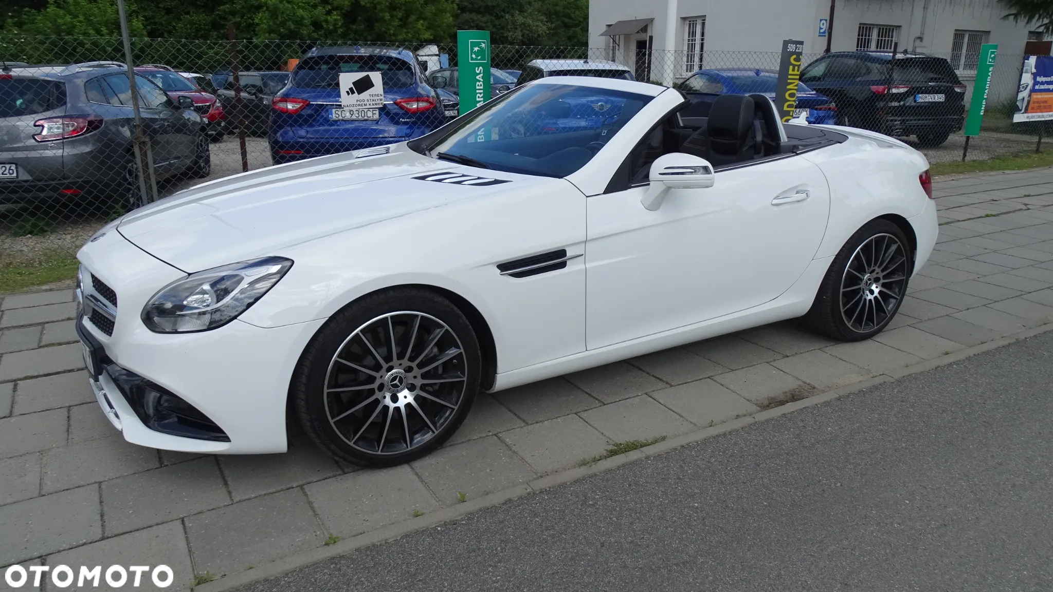 Mercedes-Benz SLC 300 9G-Tronic - 2