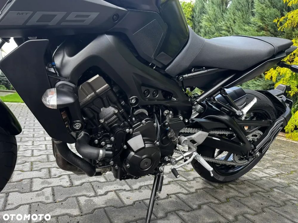 Yamaha MT - 7