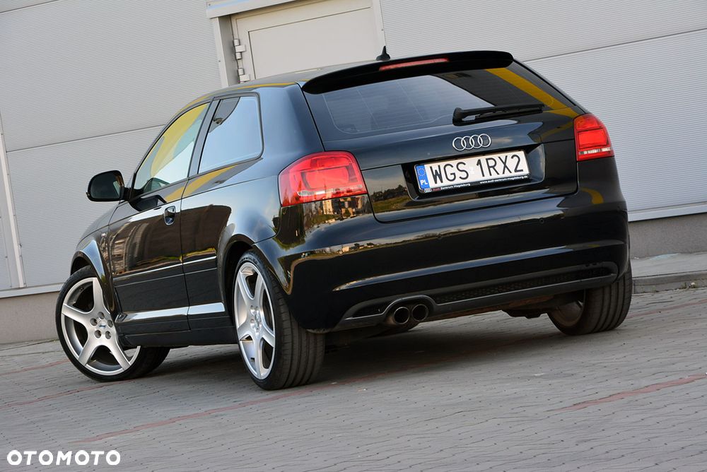 Audi A3 3-drzwiowe 1.8 TFSI S line Sportpaket - 2