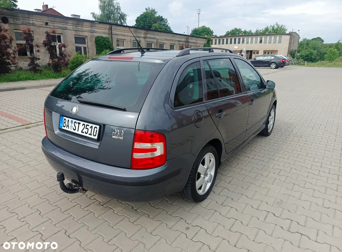 Skoda Fabia 1.4 16V Combi Elegance - 3
