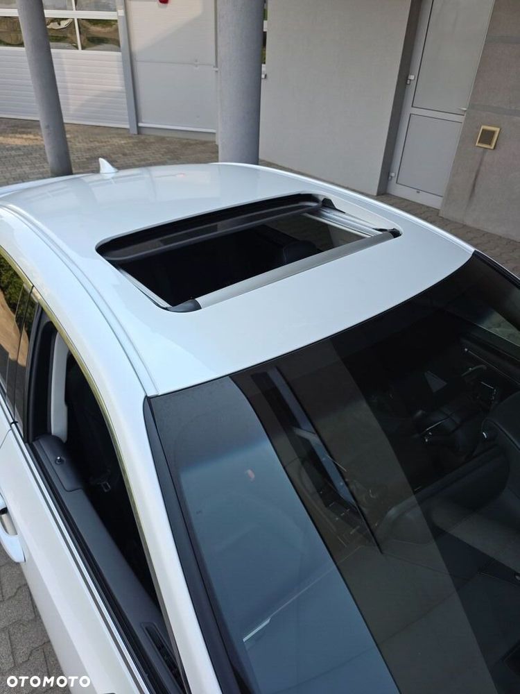 Lexus ES 300h Business Edition - 31