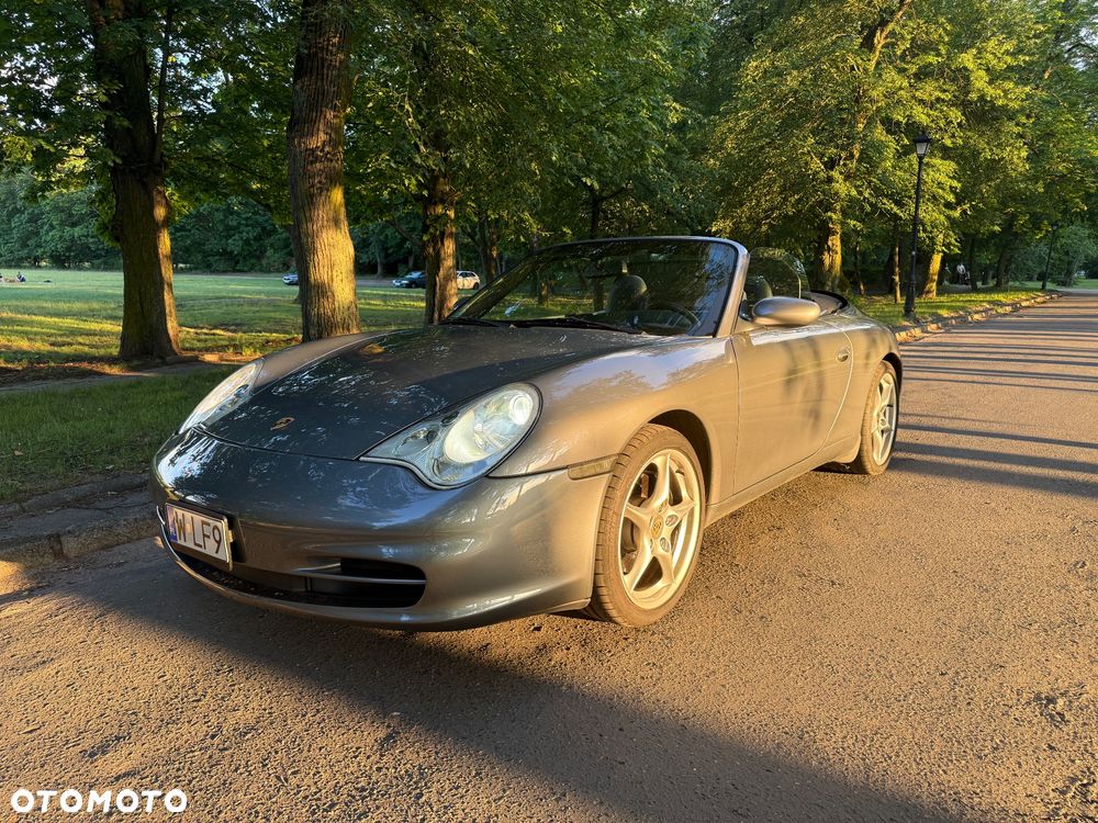 Porsche 911 Carrera - 9