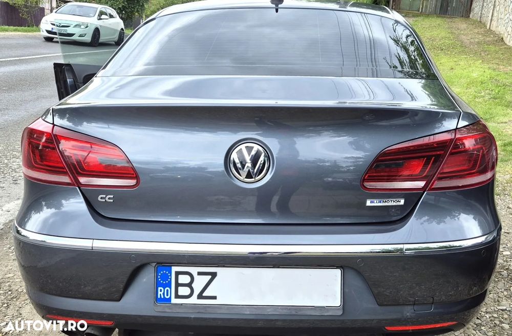 Volkswagen Passat CC - 6