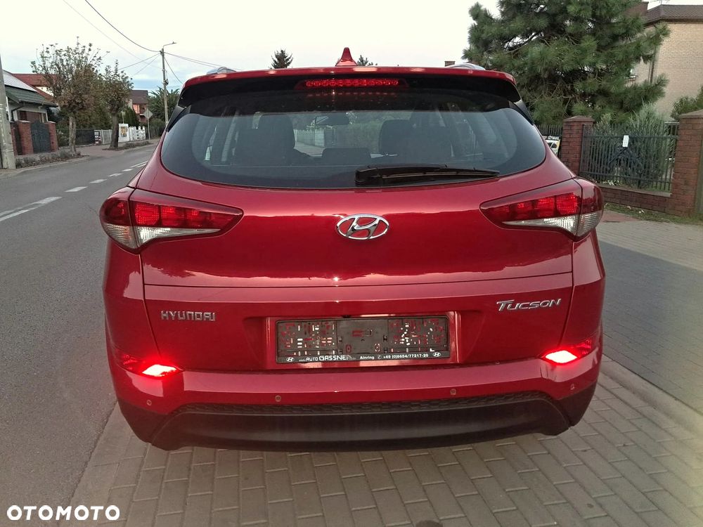 Hyundai Tucson blue 1.6 GDi 2WD Navi - 6