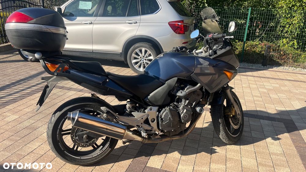Honda CBF - 2