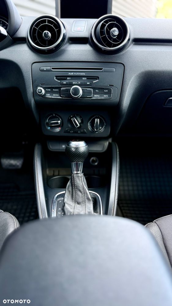 Audi A1 Sportback 1.6 TDI Ambition S tronic - 15