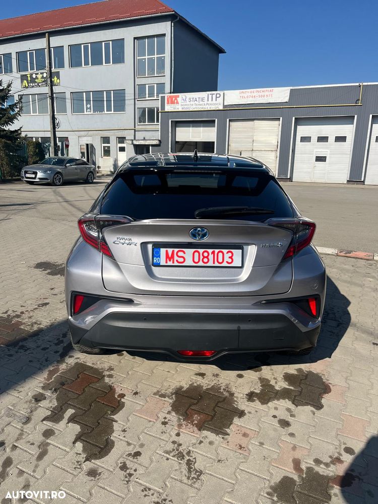 Toyota C-HR Style Selection - 13