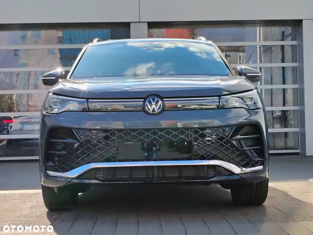 Volkswagen Tiguan - 2