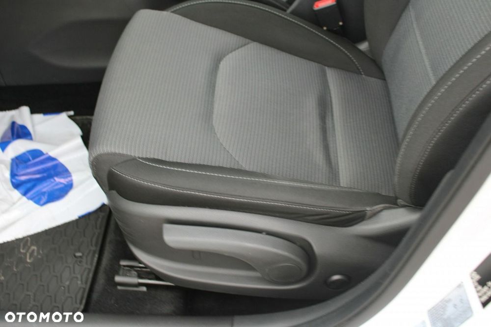 Hyundai i30 - 19