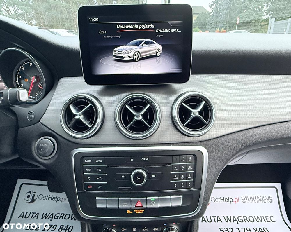 Mercedes-Benz CLA - 21