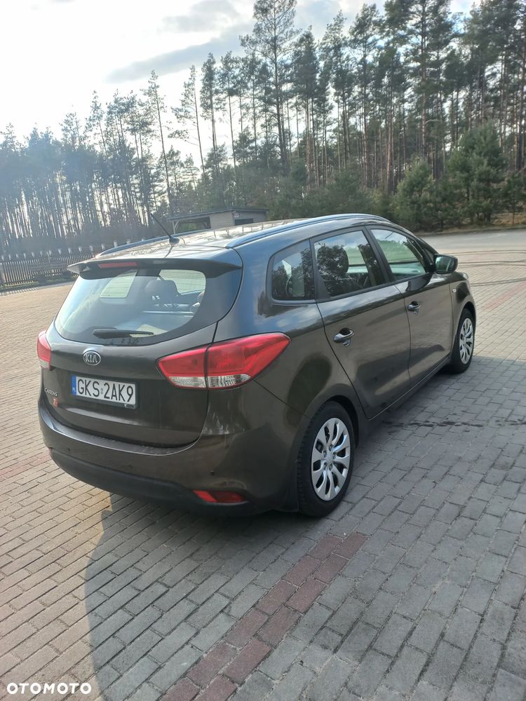 Kia Carens 1.6 GDI M - 5