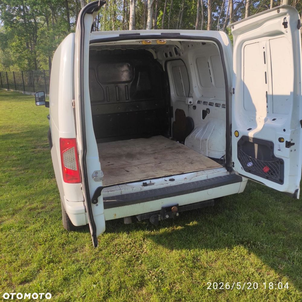 Ford Transit Connect - 5