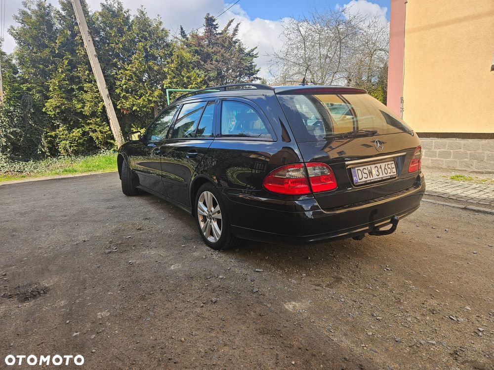 Mercedes-Benz Klasa E 200 Kompressor Automatik Classic - 4