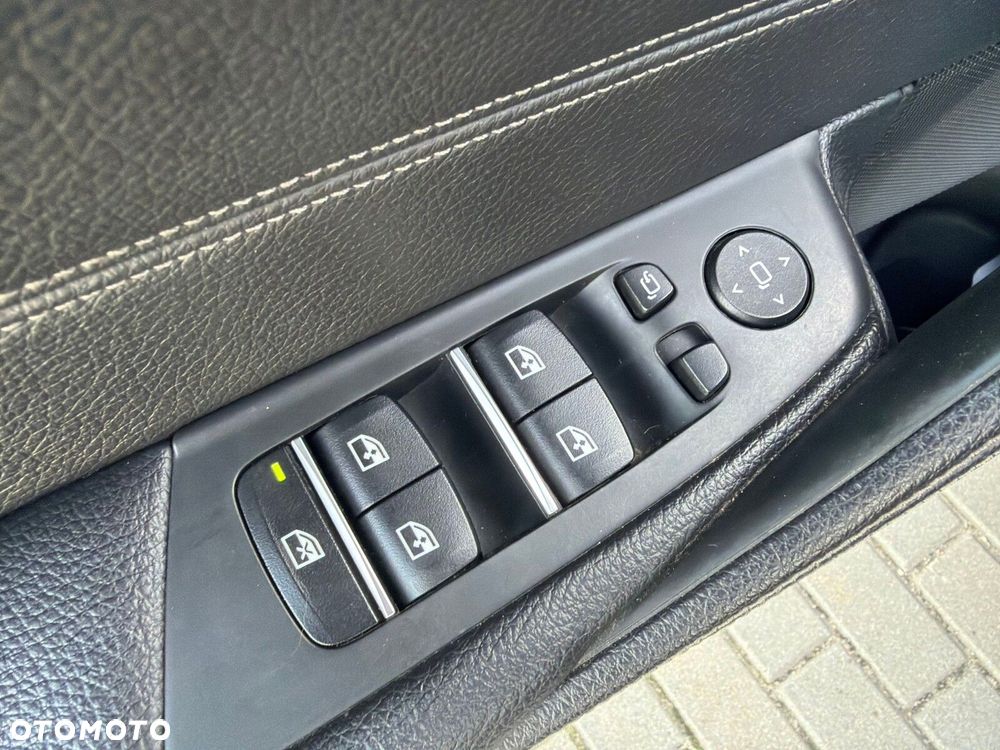 BMW Seria 5 - 22