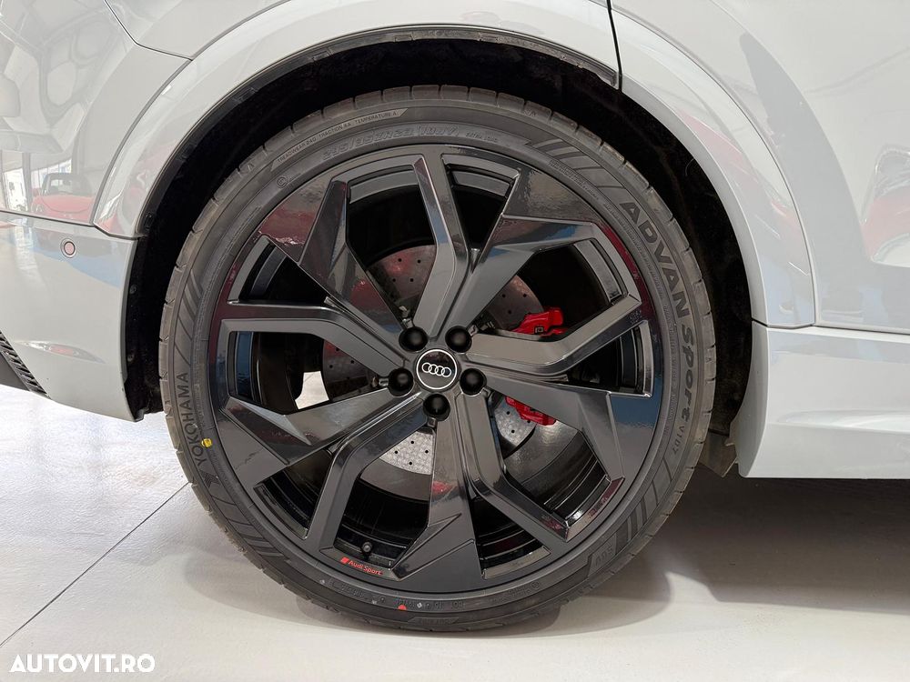 Audi RS Q8 RSQ8 4.0 TFSI quattro MHEV Tiptronic - 15