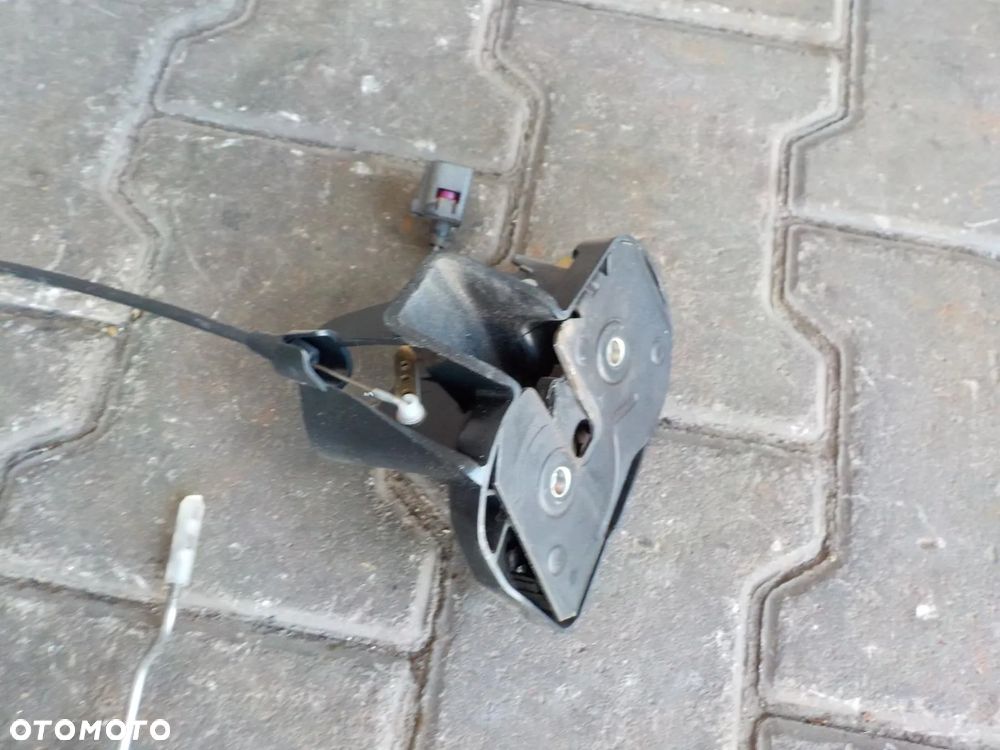 VW T5 ZAMEK DRZWI ODSUWANYCH BOCZNYCH 7H0843654BC - 2