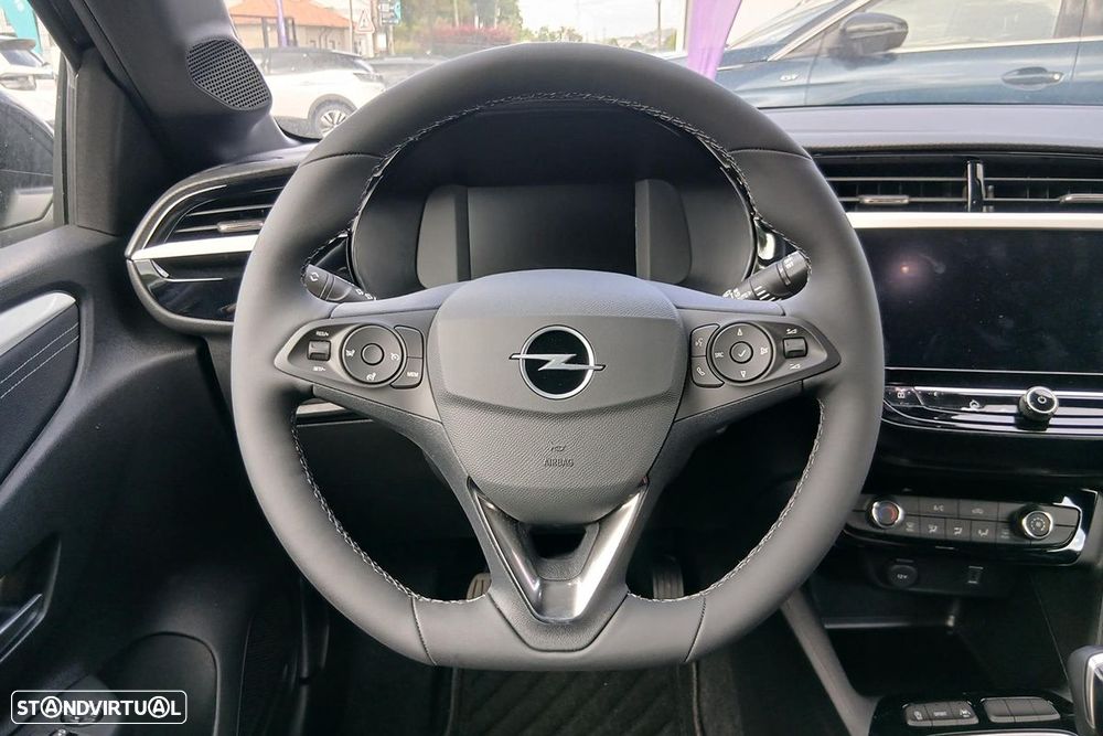 Opel Corsa 1.2 T GS - 10