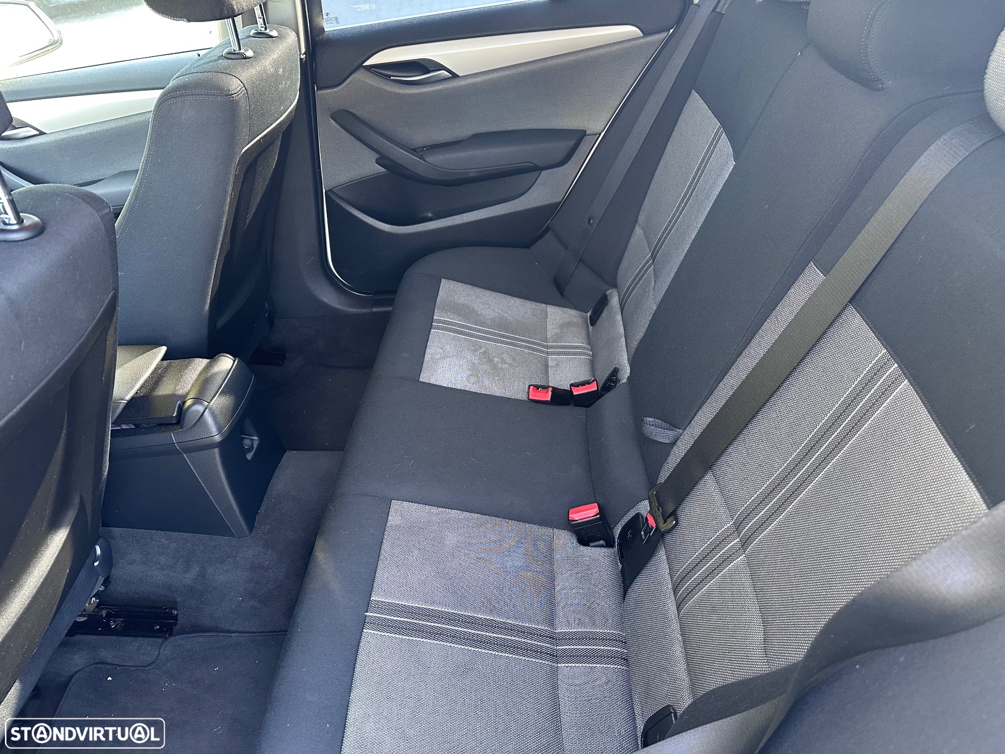 BMW X1 18 d sDrive - 6