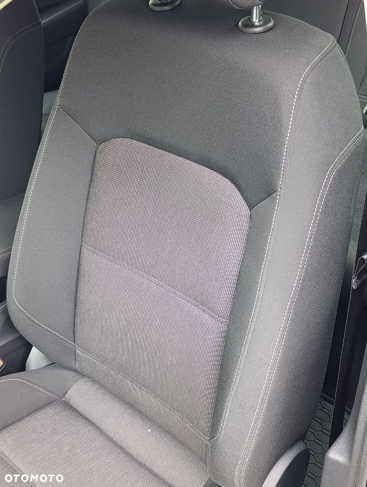 Volkswagen Passat 2.0 TDI SCR Comfortline DSG - 22