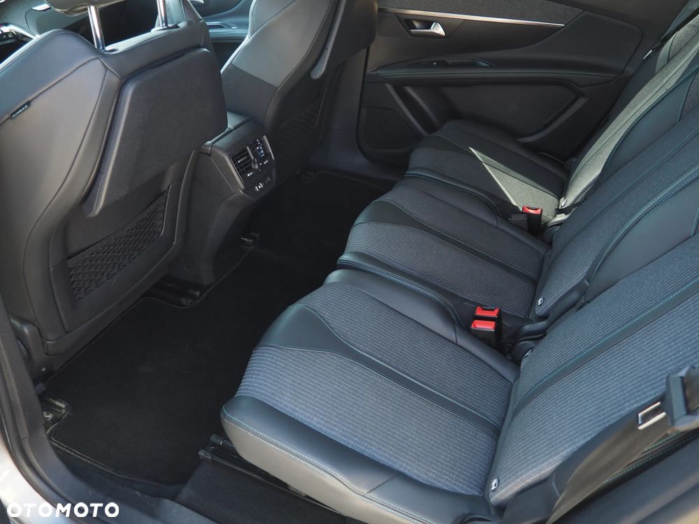 Peugeot 5008 1.5 BlueHDi Allure Pack S&S EAT8 - 29