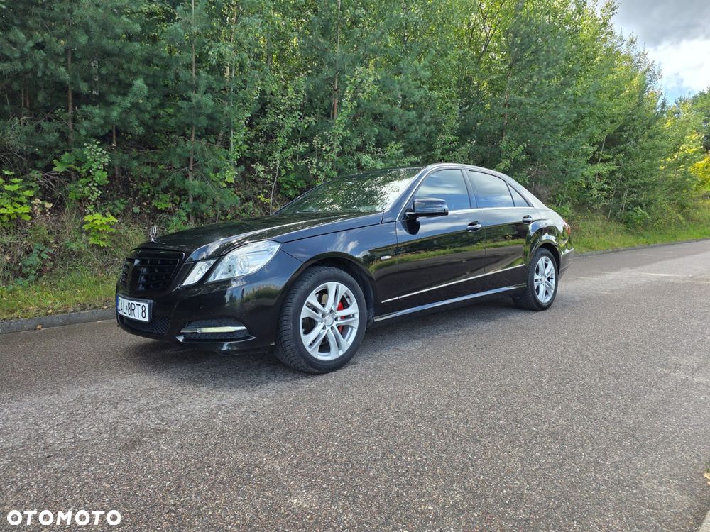 Mercedes-Benz Klasa E 300 CDI BlueEff Avantgarde - 2