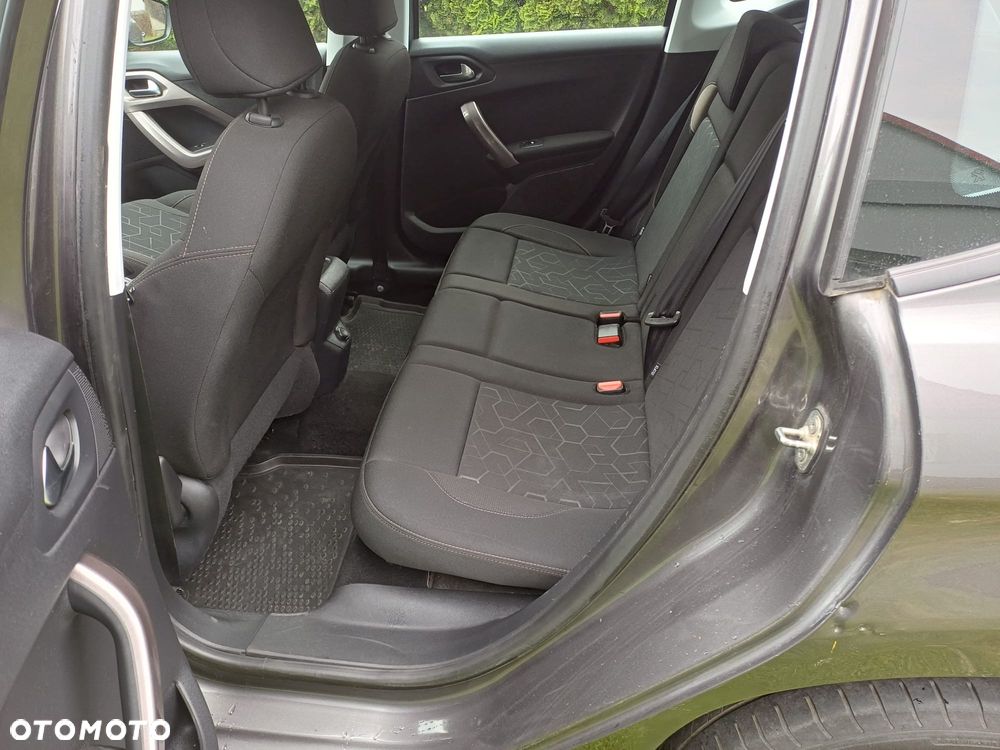 Peugeot 2008 PureTech 110 Style - 12