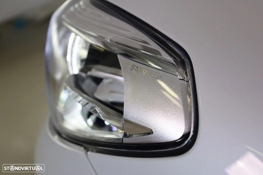BMW iX3 Inspiring — fotografia 13