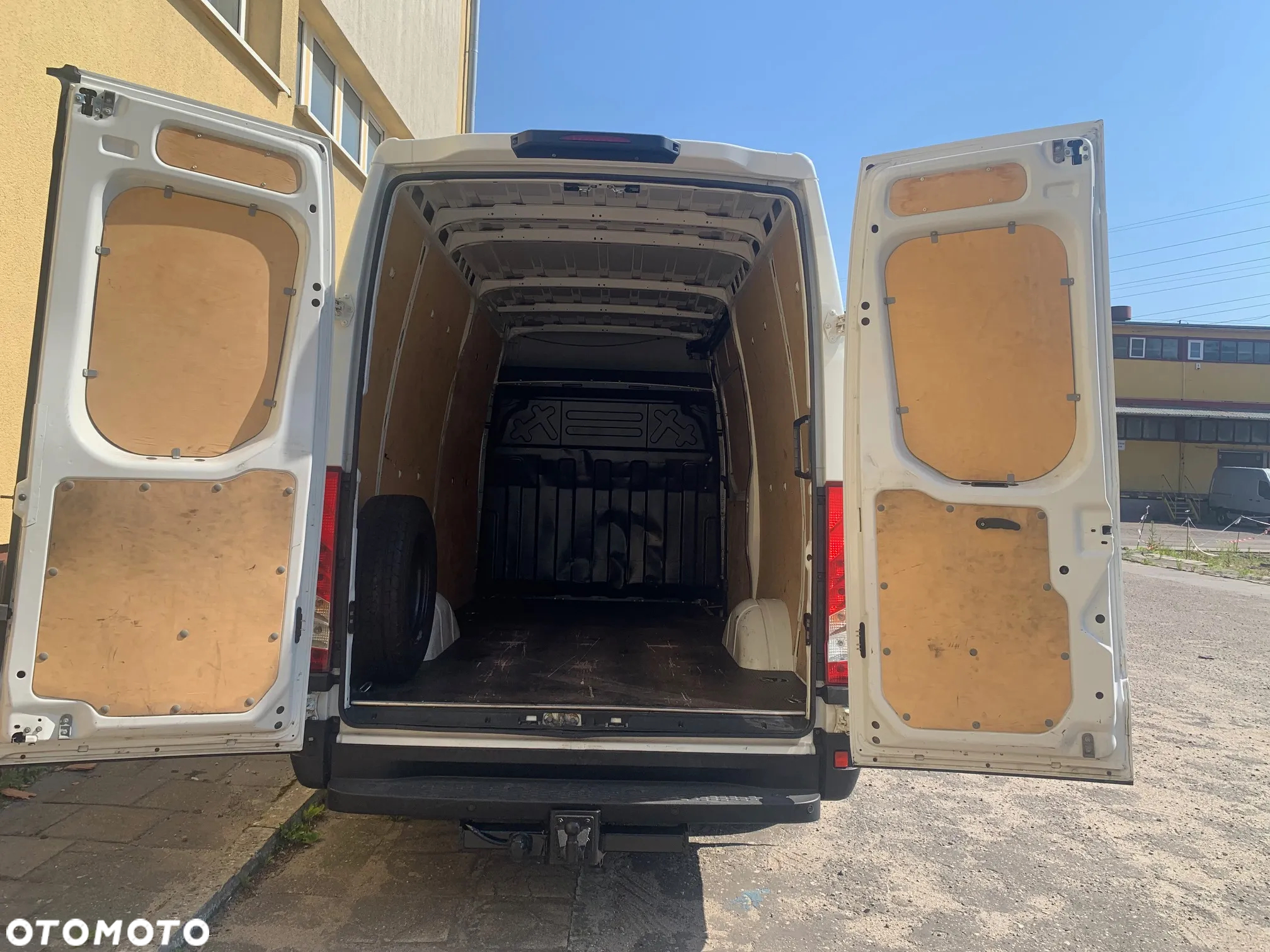 Iveco DAILY - 13