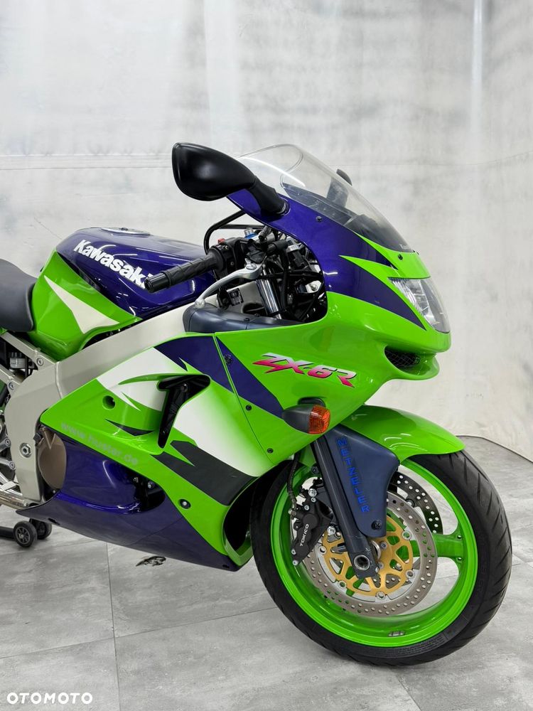 Kawasaki ZXR - 8