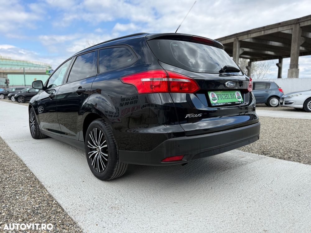 Ford Focus 1.5 TDCi DPF Start-Stopp-System Titanium - 4