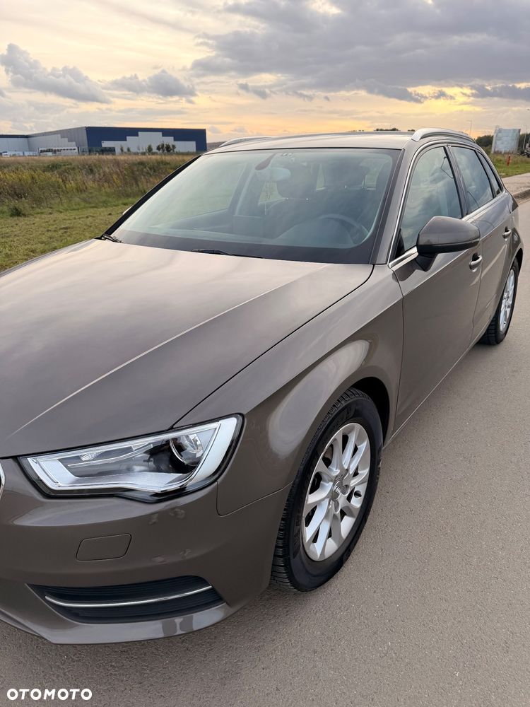 Audi A3 Sportback 2013 photo 2