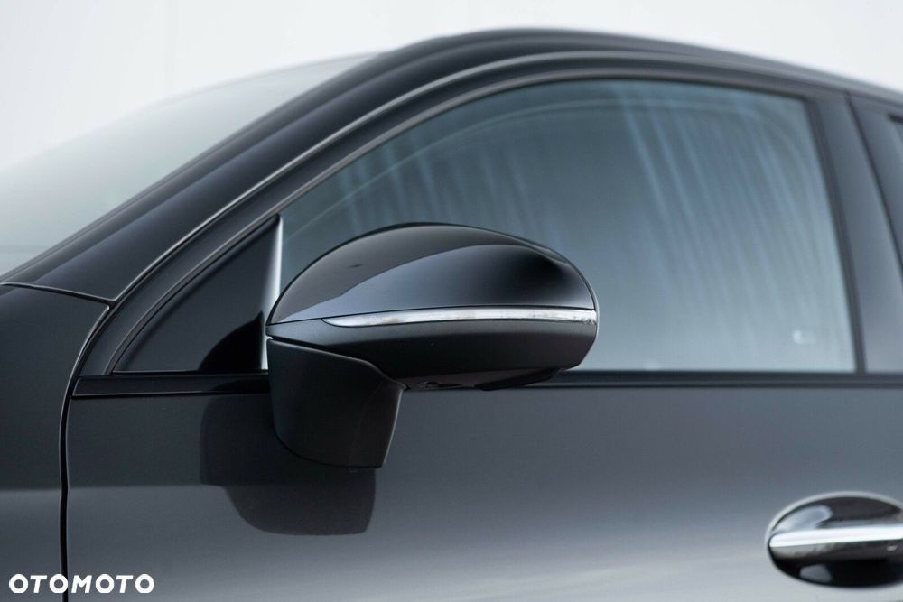 Mercedes-Benz GLC - 15