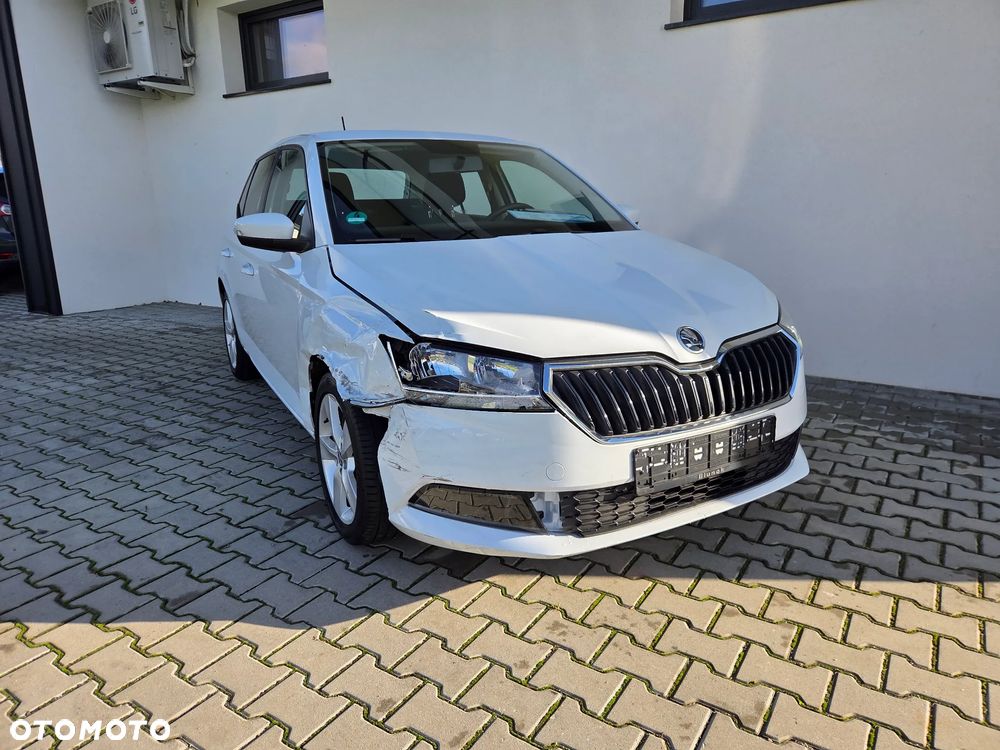 Skoda Fabia - 1