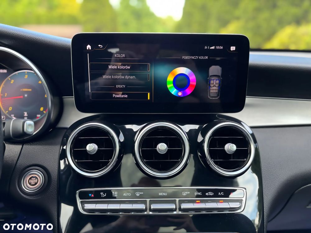 Mercedes-Benz GLC 220 d 4Matic 9G-TRONIC AMG Line - 31