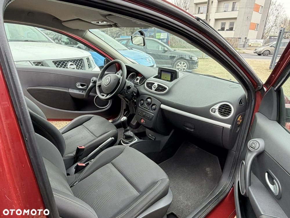 Renault Clio - 13