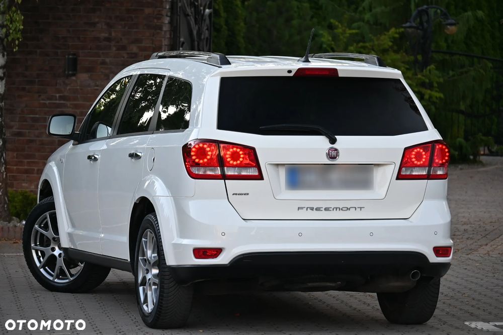 Fiat Freemont 2.0 Multijet 16V DPF Automatik Allrad Lounge - 8