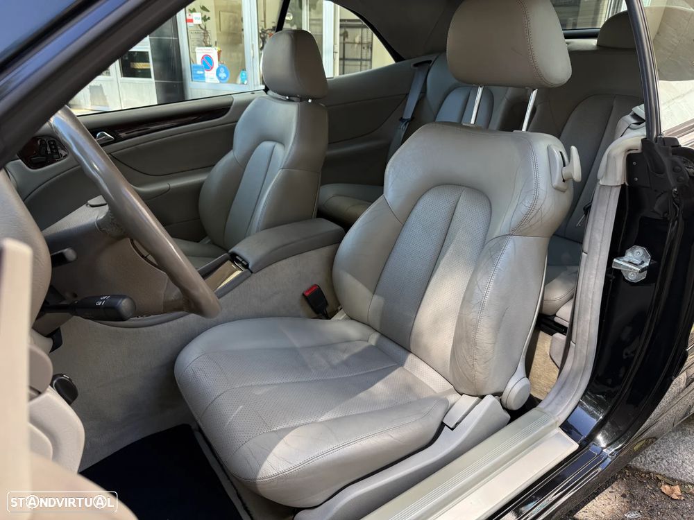 Mercedes-Benz CLK 320 Elegance - 19