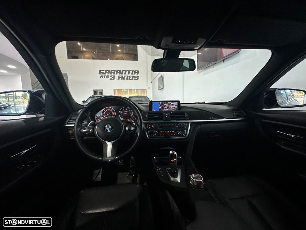 BMW 320 d Auto Pack M - 32