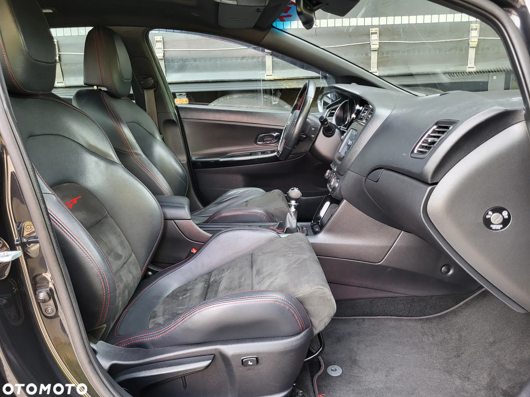 Kia Ceed 1.6 T-GDI GT-Challenge - 29
