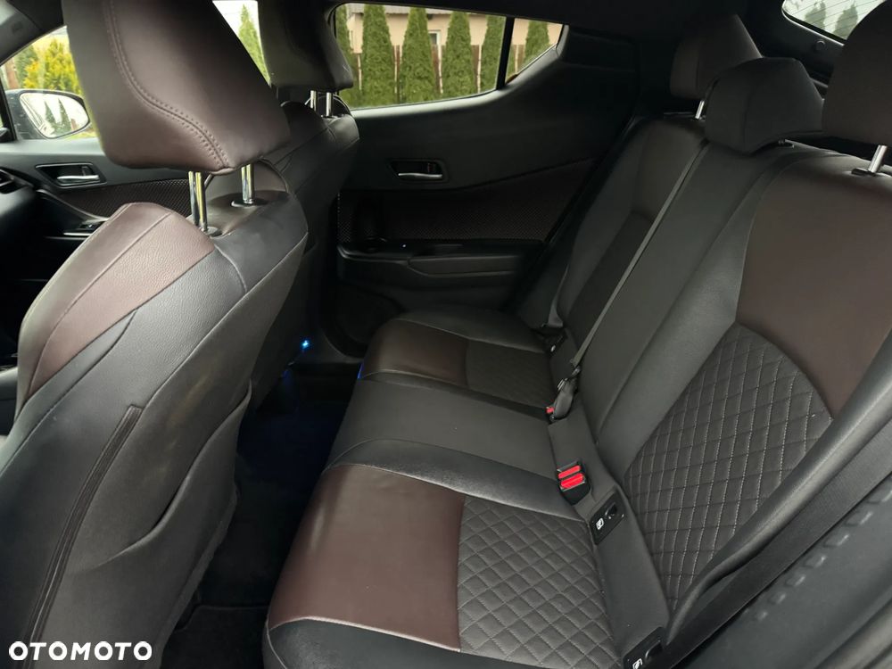 Toyota C-HR 1.8 Hybrid Premium - 12